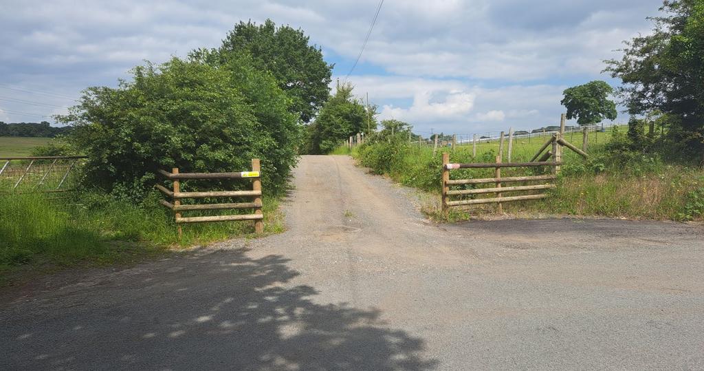 Right of Way from Sugar Loaf Lane