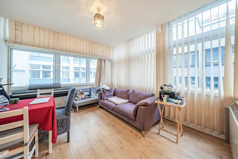 2 bedroom flat for sale, Newington Causeway, Southwark