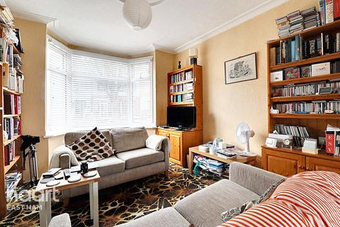 24 Eustace Road, London, E6 3ND