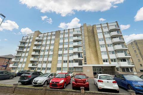 2 bedroom flat for sale, Trinity Place, Eastbourne