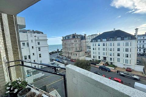 2 bedroom flat for sale, Trinity Place, Eastbourne