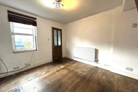 2 bedroom terraced house for sale, East Street, Banbury OX16