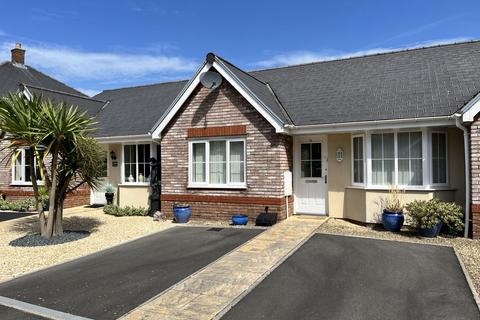 2 bedroom terraced bungalow for sale, Thomas Hill Close, Llanfoist, Abergavenny, NP7