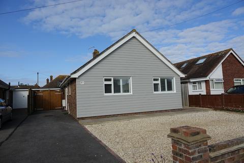 2 bedroom detached bungalow for sale, Tythe Barn Road, Selsey