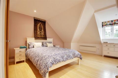 2 bedroom apartment for sale, Newland Gardens, Hertford