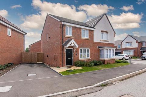 3 bedroom semi-detached house for sale, Rawnsley Drive, Gedling