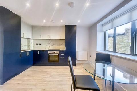 1 bedroom flat to rent, Haydons Road, London SW19