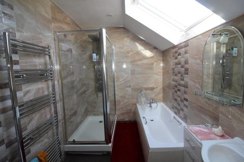 1 bedroom detached house to rent, Woodhall Croft, Woodhall, LS28 7TU