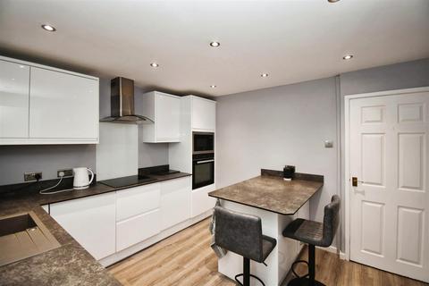 9 Birch Close, Hull, HU5 5YR