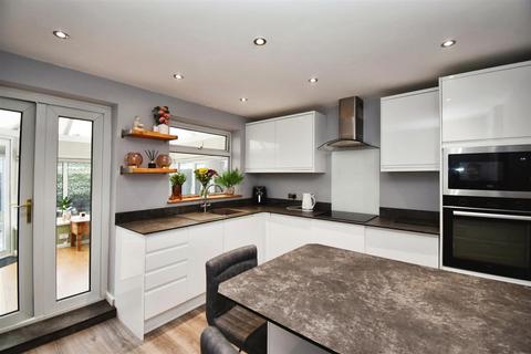 9 Birch Close, Hull, HU5 5YR