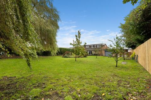 3 bedroom semi-detached bungalow for sale, Caxton Close, New Whittington, Chesterfield, S43 2EA