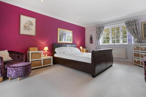 5 bedroom detached house for sale, Highgrove Avenue, Ascot