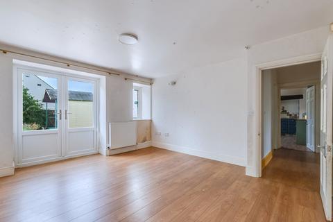 3 bedroom flat for sale, Marton Road, Gargrave, Skipton, North Yorkshire, BD23