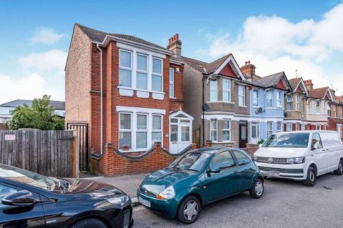 3 bedroom detached house for sale, Haslemere Road, Thornton Heath, CR7