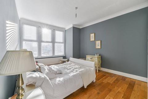 38 Haslemere Road, Thornton Heath, CR7 7BE
