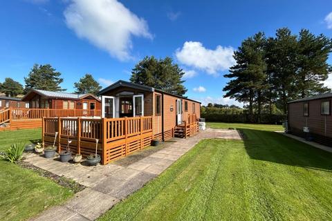 2 bedroom chalet for sale, Oakwood Valley Lodges, Llanfair Caereinion, SY21 0BD