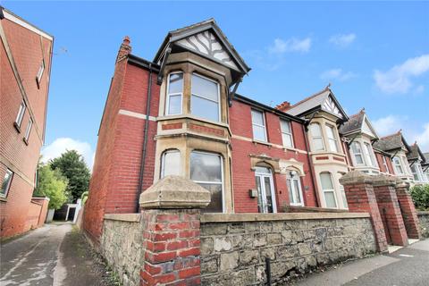 3 bedroom end of terrace house for sale, Kingshill Road, Old Town, Swindon, Wiltshire, SN1