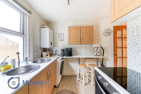 1 bedroom maisonette for sale, Little Roke Road, Kenley, Surrey, CR8