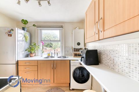 1 bedroom maisonette for sale, Little Roke Road, Kenley, Surrey, CR8