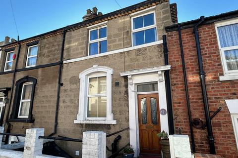 4 bedroom terraced house for sale, St. Marys Walk, Scarborough