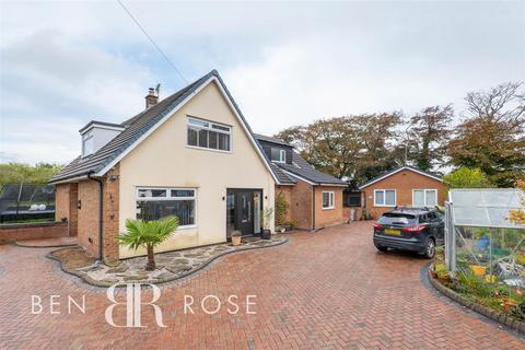 5 bedroom detached house for sale, Highgate Close, Preston PR4