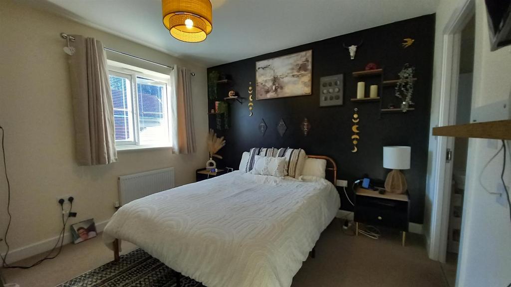 10 Colwill Walk 7.jpg