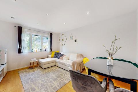 1 bedroom apartment for sale, Talman Grove, Stanmore, HA7