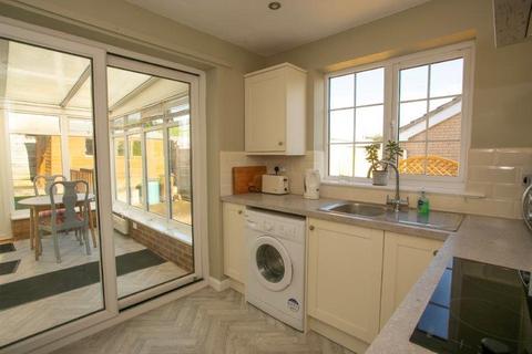 15 Cedar Vale, Kirkbymoorside, York, YO62 6BU