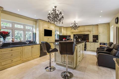 7 bedroom detached house for sale, Bears Den, Kingswood, Surrey