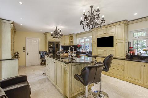 7 bedroom detached house for sale, Bears Den, Kingswood, Surrey