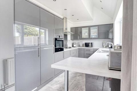 undefined, Holland on Sea CO15