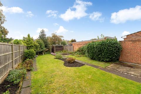 3 bedroom semi-detached house for sale, 25, Greenhill Avenue, Kidderminster