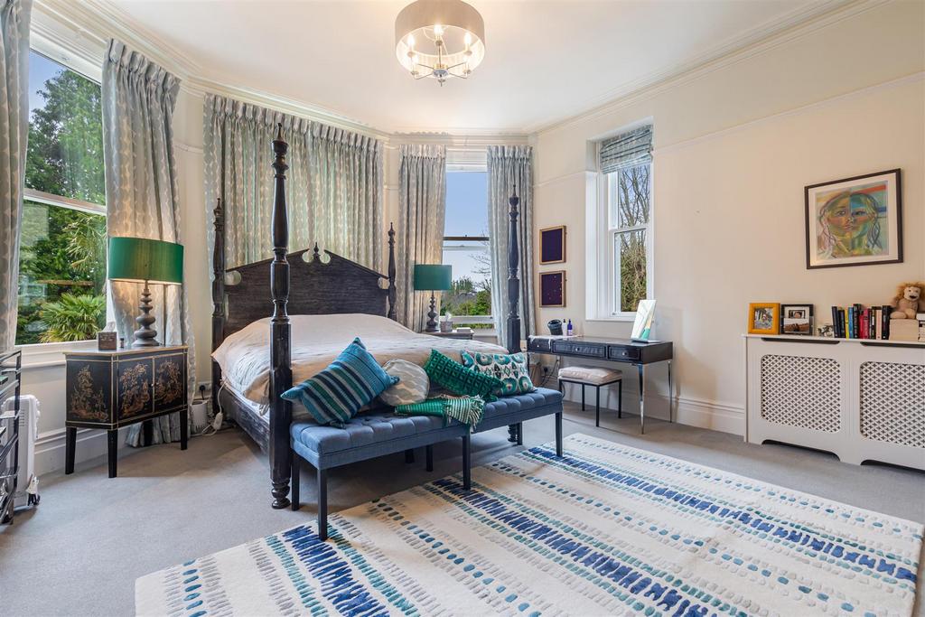 A35 - Chelston, Seaham Hall, Solsbro Road - 230405