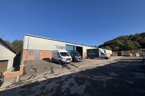 Industrial unit to rent, Valley Park, Watermills Road, Valley Park, Newcastle, ST5 6AT