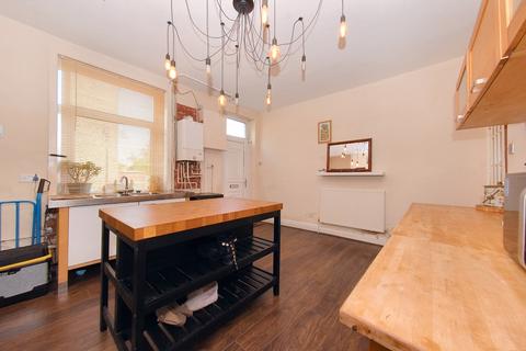 2 bedroom terraced house for sale, Street Lane, Morley, Leeds