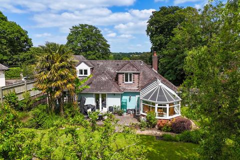 7 bedroom detached house for sale, Lower Buckland Road, Lymington, SO41