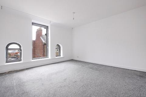 3 bedroom flat to rent, Keptie Street, Arbroath, Angus, DD11