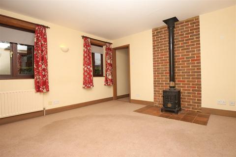 3 bedroom detached house to rent, Granary Place, Stanstead