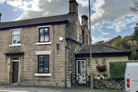 2 bedroom end of terrace house for sale, Primrose Lane, Glossop