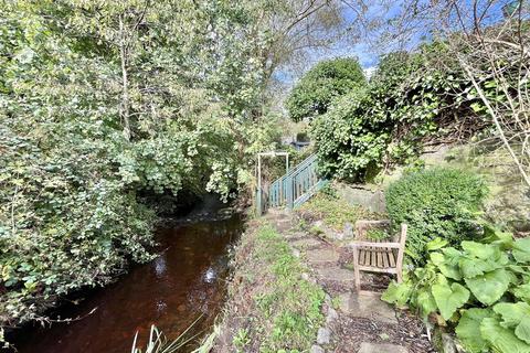 2 bedroom end of terrace house for sale, Primrose Lane, Glossop