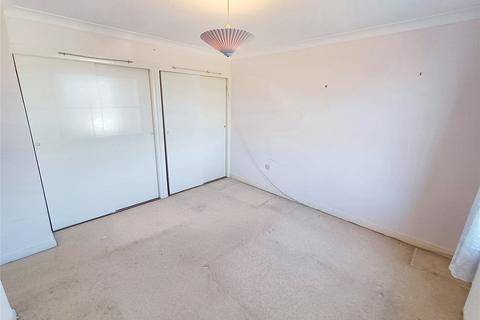 109 Copeland Drive, Poole, BH14 8NP