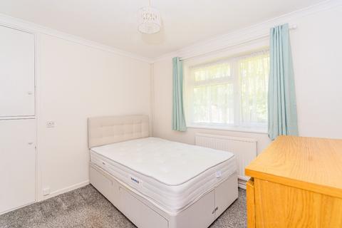 1 bedroom bungalow for sale, Langtons Meadow, Farnham Common  SL2