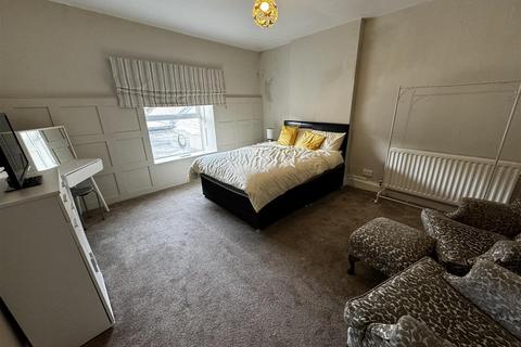 3 bedroom apartment to rent, Brandon Village, Durham