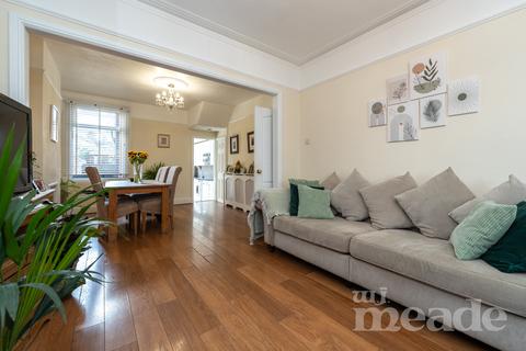 4 bedroom terraced house for sale, Newbury Road, Highams Park, E4