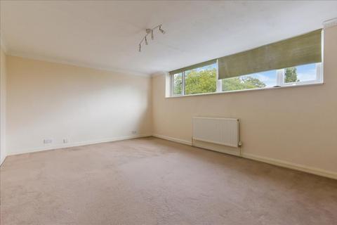 2 bedroom flat to rent, Ham Street, Ham, Richmond, Surrey, TW10