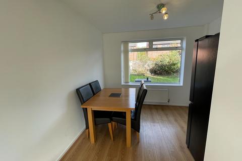 3 bedroom end of terrace house for sale, Manchester, Manchester M23