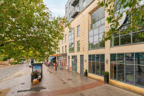 2 bedroom flat for sale, Broad Quay, City Centre