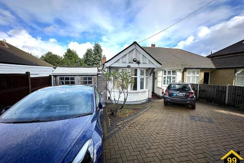 undefined, Hallowell Avenue, Croydon, United Kingdom, CR0