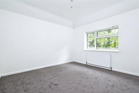 2 bedroom bungalow for sale, Eashing Lane, Godalming, Surrey, GU7