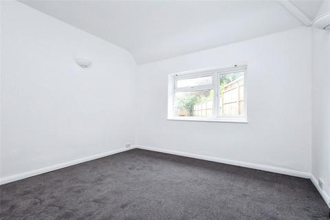 2 bedroom bungalow for sale, Eashing Lane, Godalming, Surrey, GU7